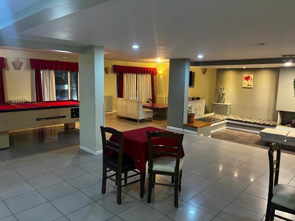 Hotel Internacional San Carlos de Bariloche Kültér fotó
